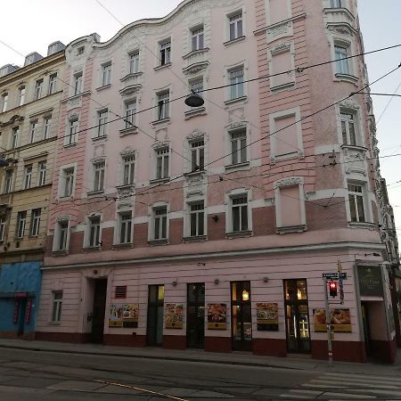 וינה Apartment Veronika 29 מראה חיצוני תמונה