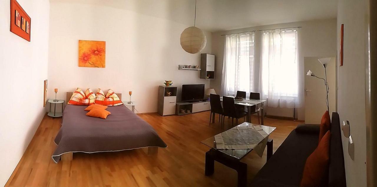 וינה Apartment Veronika 29 מראה חיצוני תמונה